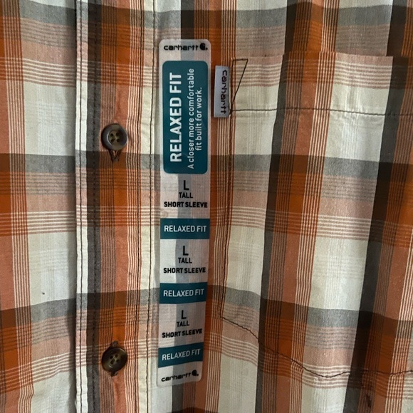 Carhartt short sleeve button-up shirt - Picture 2 of 4